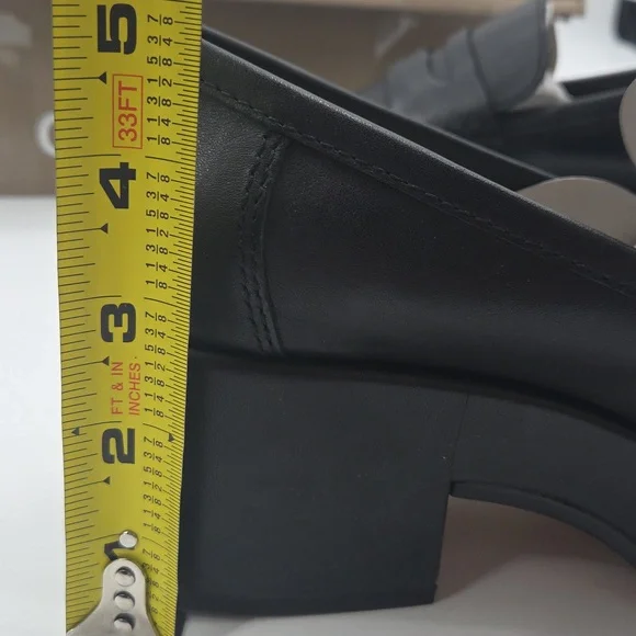 Classic Black Leather Loafers NEW - Picture 14 of 16